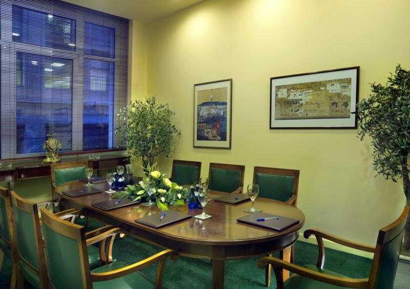 Best Western Esperia Palace Hotel Афины Удобства фото